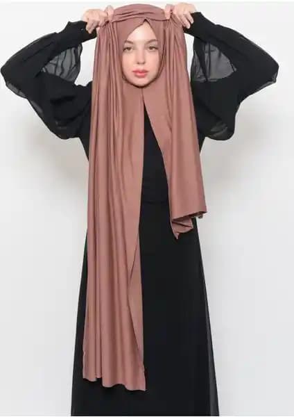 Altobeh Hazır Ürünler Karşılaştırması: Organik Penye Şal ve Büzgülü Eşarp Özellikleri