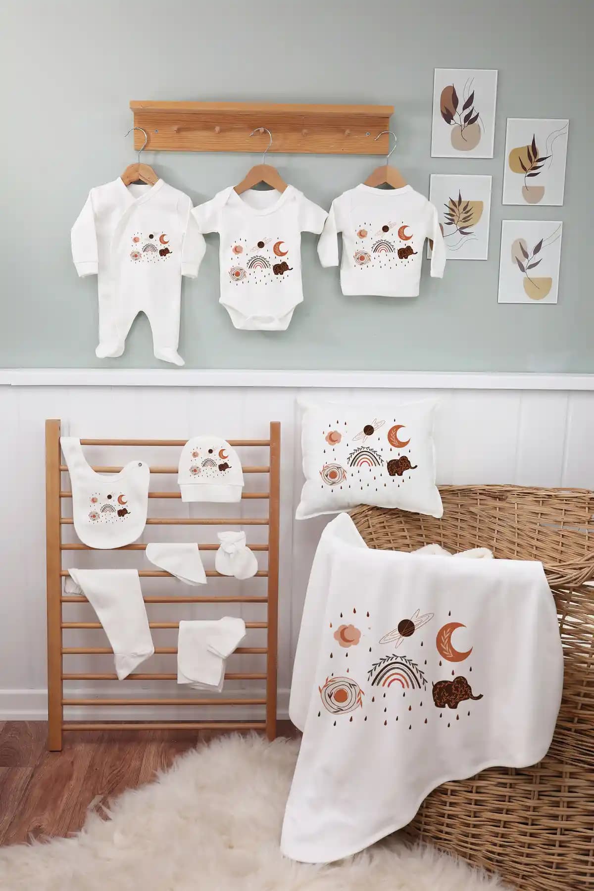 BebeQon 11'li Organik Hastane Çıkışı Seti: Yumuşak ve Doğa Dostu Bebek Kıyafetleri