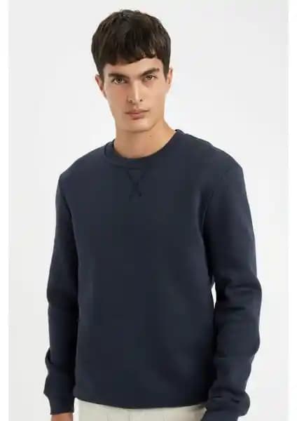 DeFacto Regular Fit Bisiklet Yaka Kalın Basic Düz Sweatshirt İncelemesi ve Özellikleri
