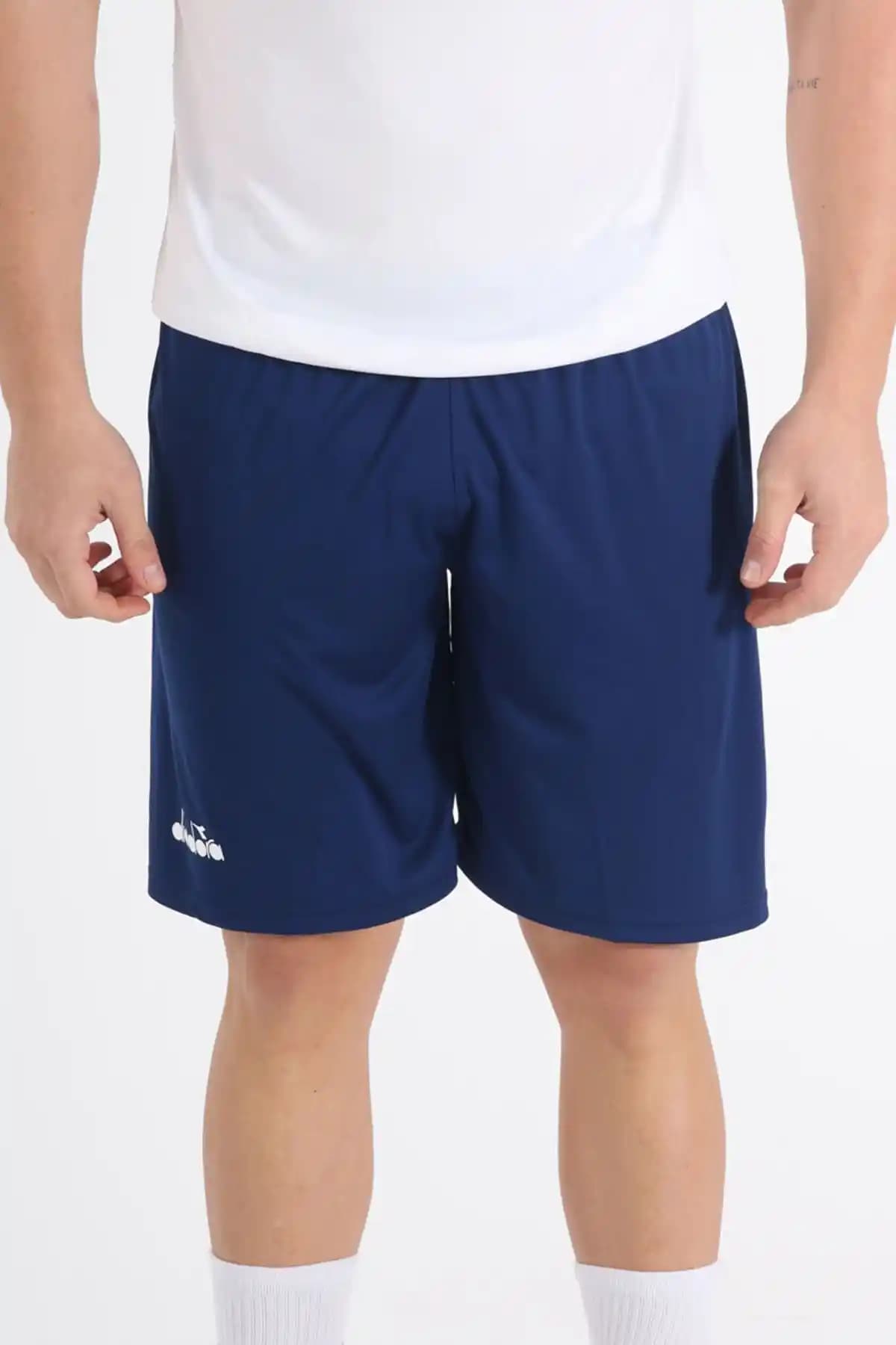 Diadora Ads Antrenman Şortu Lacivert Mavi Spor ve Günlük Kullanım İçin Modern Tasarım