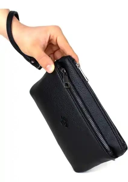 Erkek Portföy Çantaları Karşılaştırması: Derise ve Newish Polo Modelleri