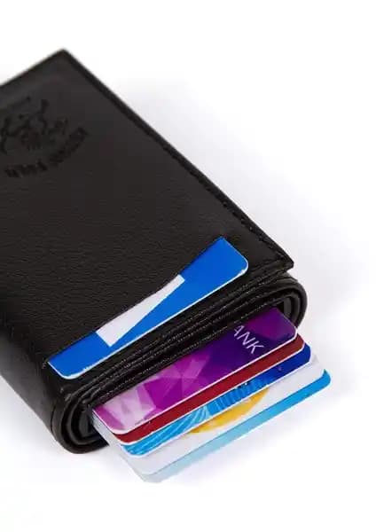 Erkekler İçin Mekanizmalı Kartlık ve Cüzdan: Şık ve Pratik Tasarım Özellikleri