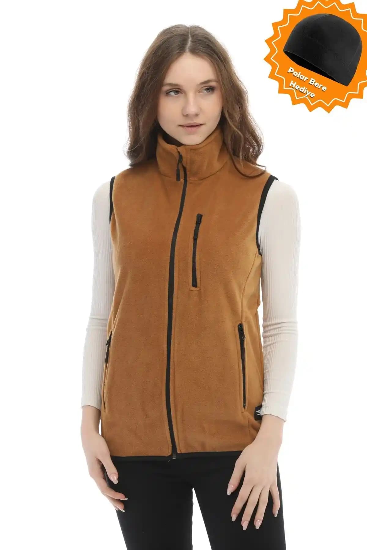 Ghassy Co kadın polar yelek çok cepli tasarımıyla fonksiyonellik ve şıklığı bir arada sunar