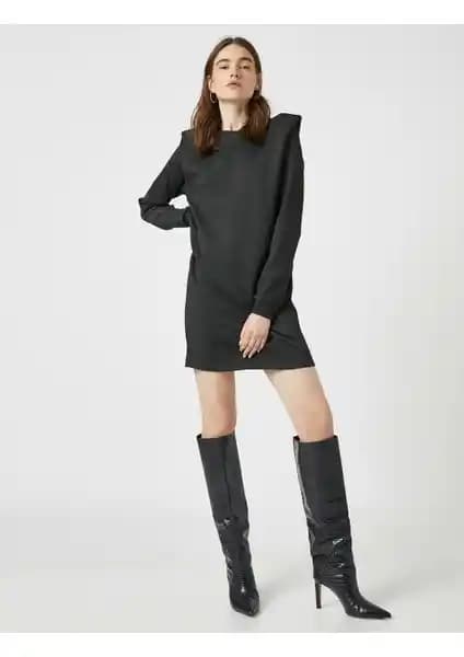 Koton Kadın Vatkali Uzun Kollu Kısa Elbise İncelemesi ve Stil Önerileri