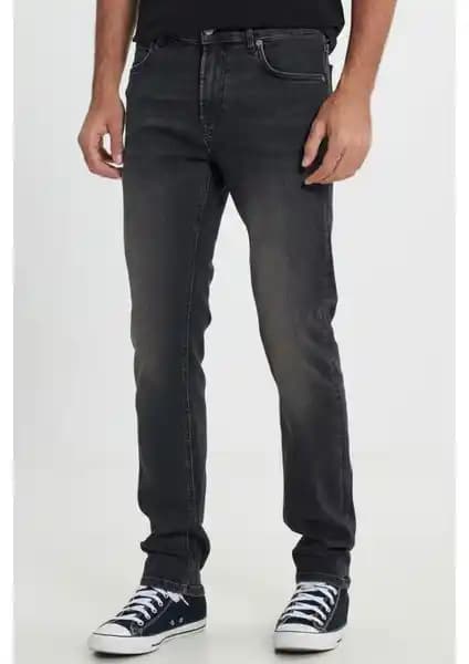 Lee Daren Erkek Jean Pantolon İncelemesi: Dayanıklı ve Şık Tasarım Özellikleri