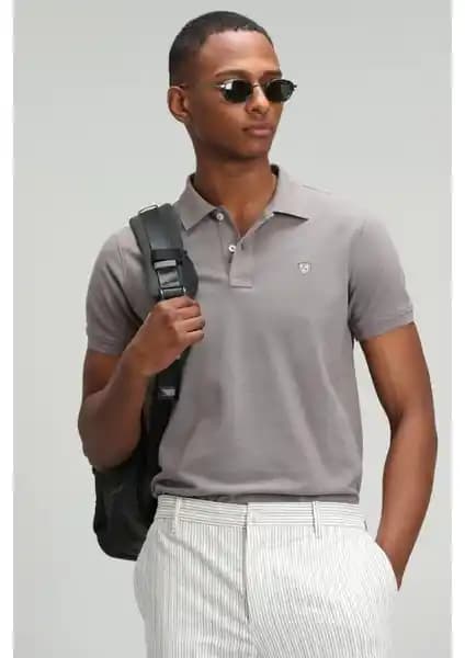 Lufian Laon Spor Polo Yaka Erkek Tişörtü Günlük Şıklık ve Konfor Sunar