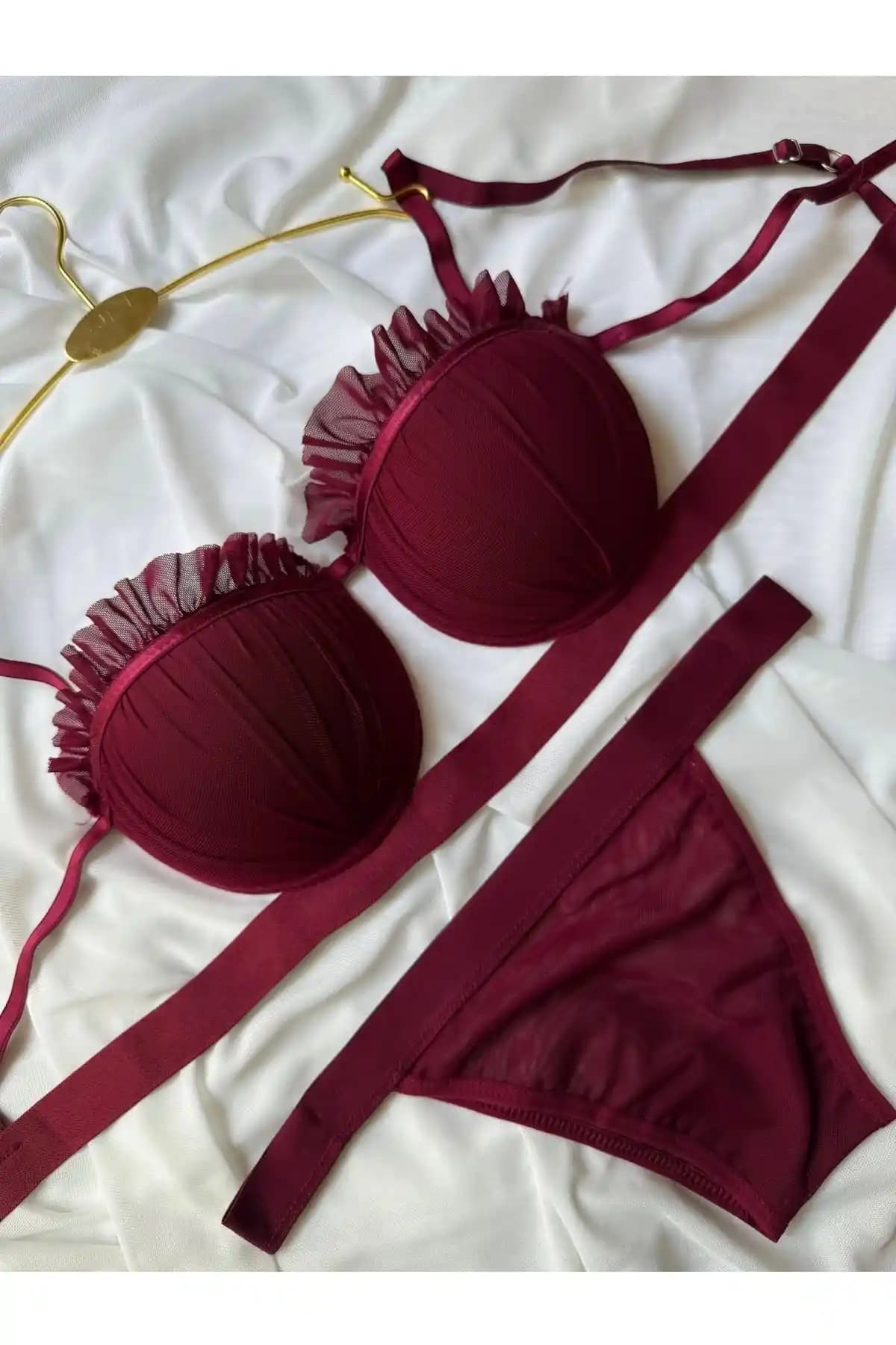 Lunary Bordo Dantel Detaylı Balensiz Sütyen ve Külot Takımı İncelemesi