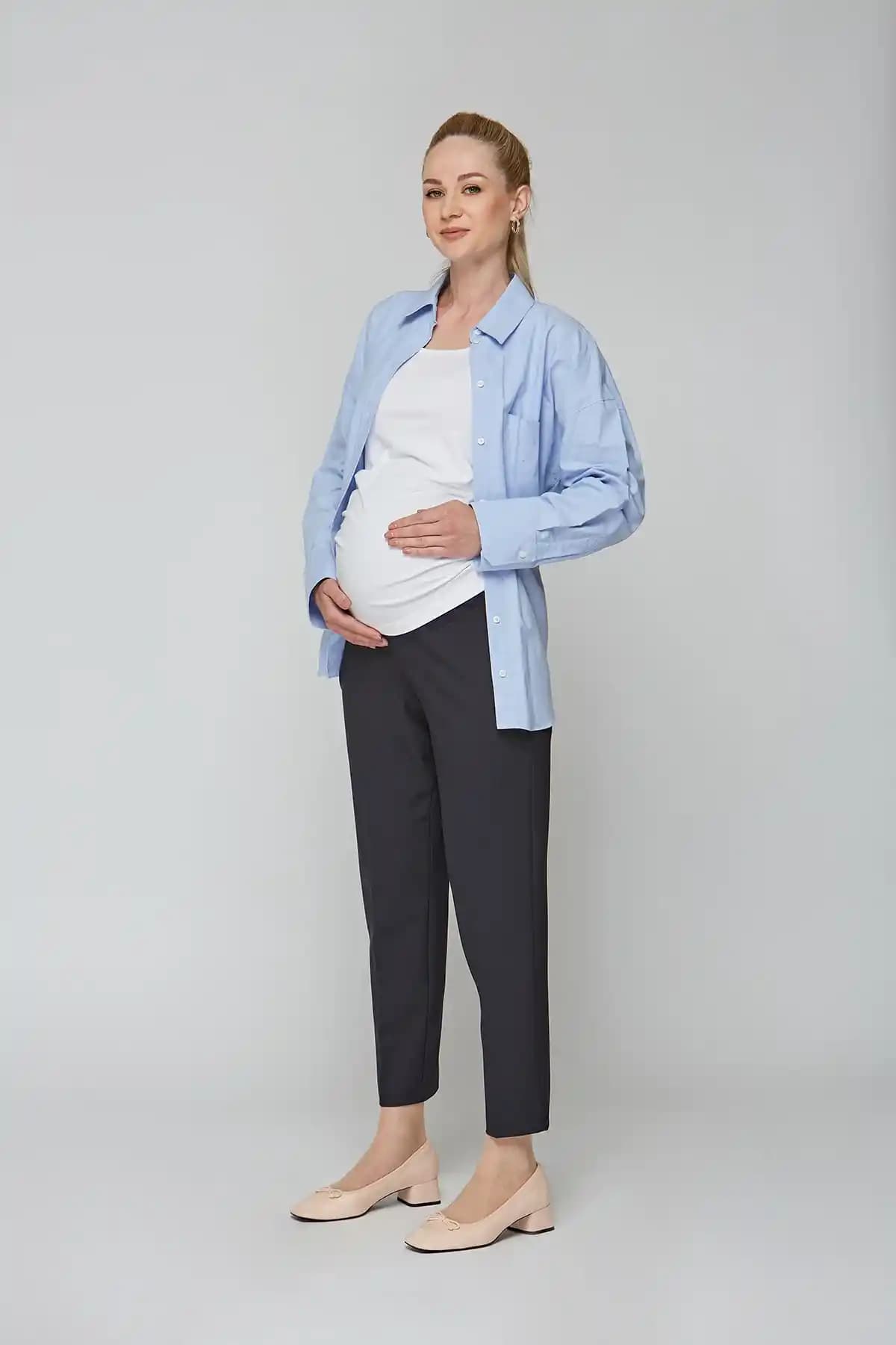 Motherway Hamile Kumaş Cigaret Pantolon: Şıklık ve Konforu Bir Arada Sunan Modern Tasarım