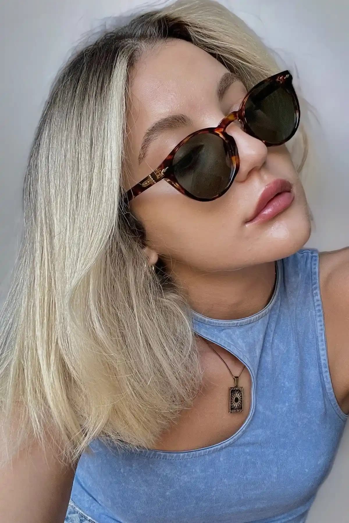 REN EYEWEAR Jade Güneş Gözlüğü: Modern ve Şık Tasarım ile UV Koruma Özelliği