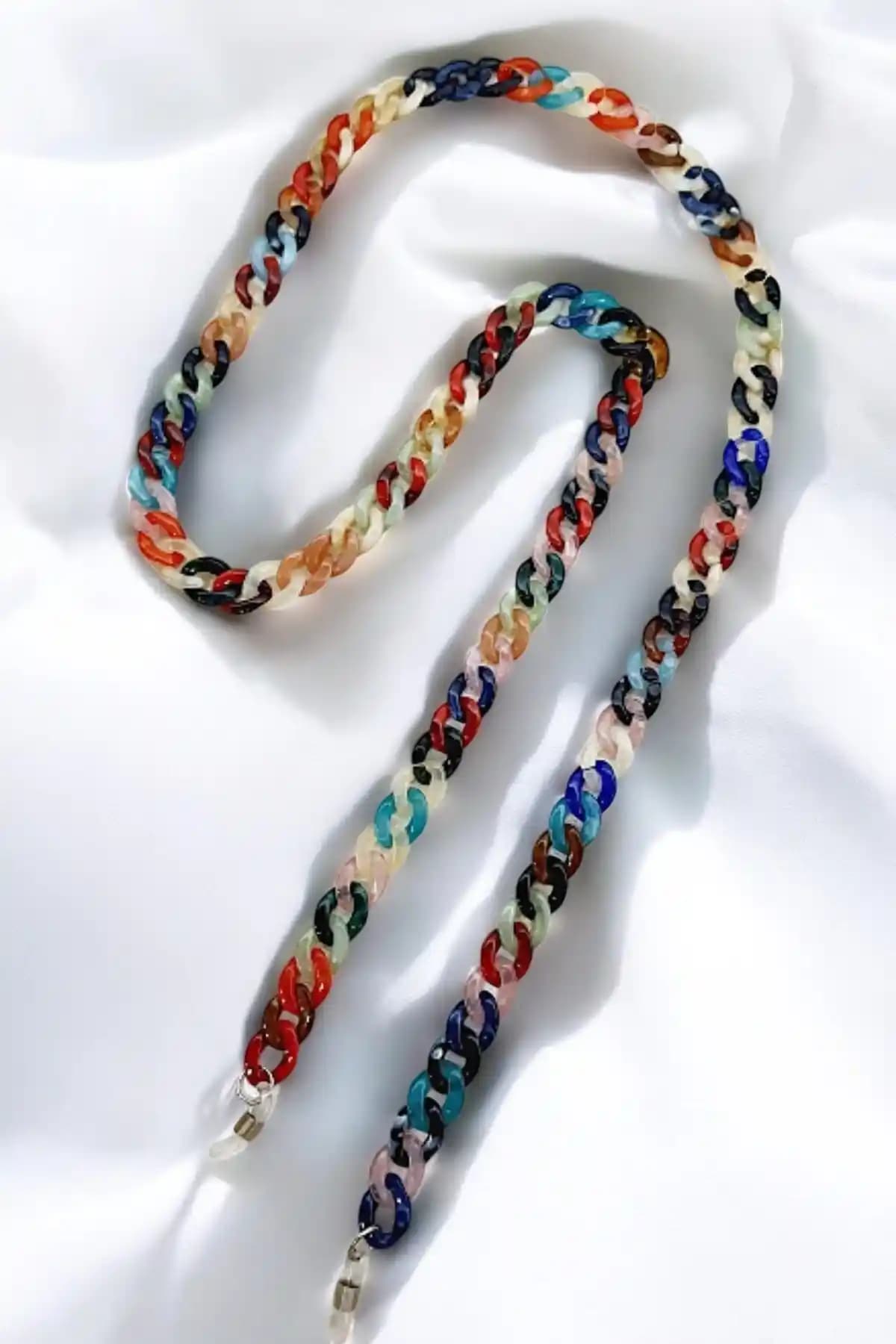 Renkli Akrilik Gözlük Zinciri PETEK AKSESUAR ile Şıklık ve Fonksiyonellik Bir Arada