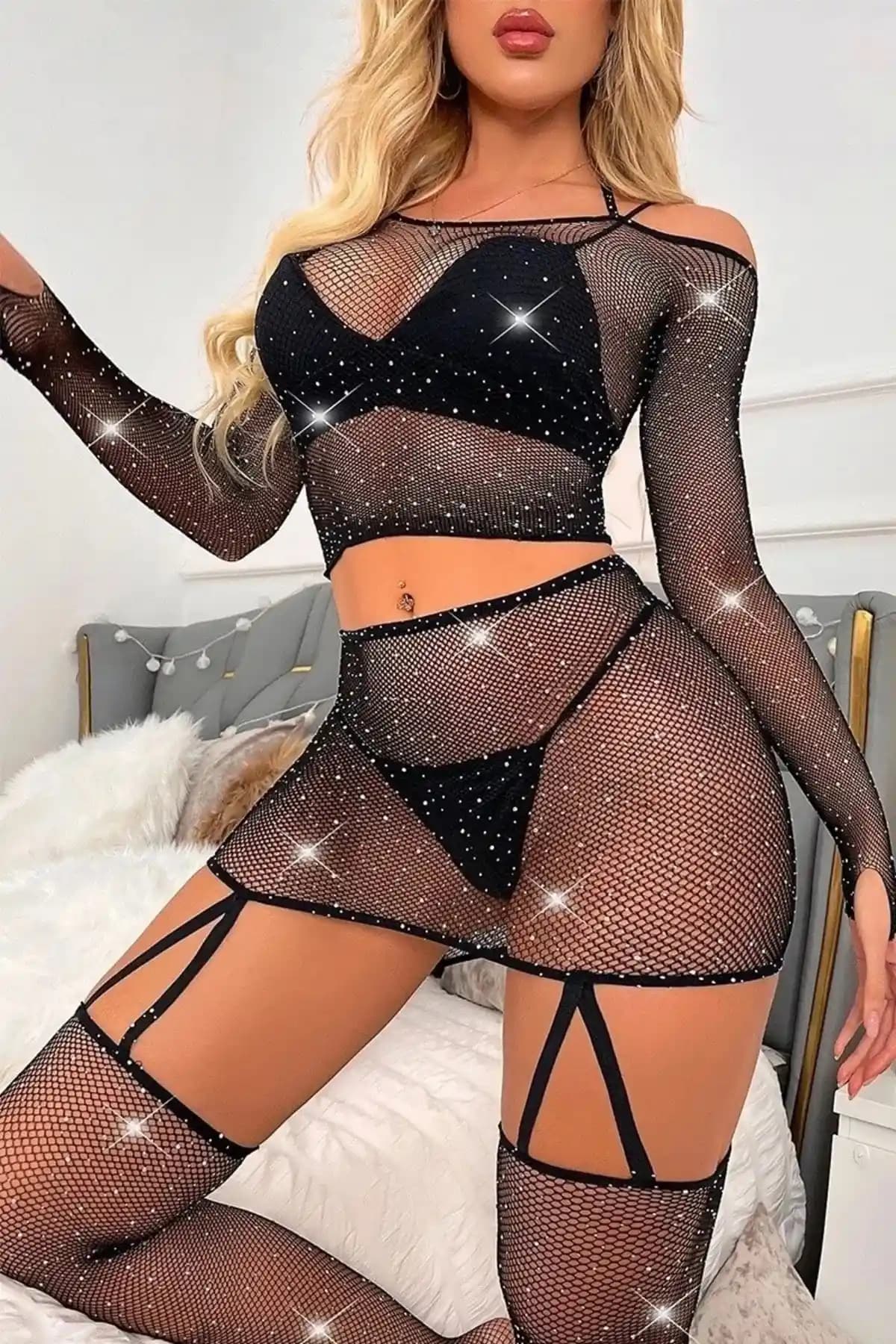 The Endless Love Kan Fantezi Taşlı Jartiyerli Vücut Çorabı İncelemesi ve Kullanıcı Yorumları