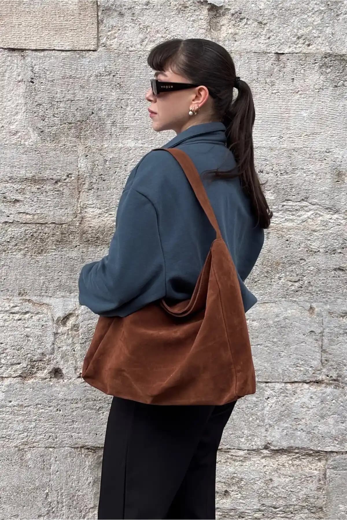 Yuka Atelier Süet Creme Salaş Shopper Çanta Günlük Kullanım ve Şıklık İçin Uygun