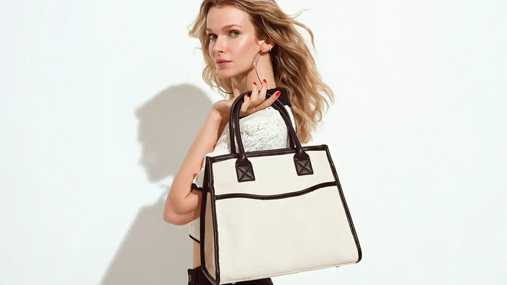 Çanta ve Kıyafet Uyumu: Ana Parça mı Aksesuar mı Olarak Değerlendirilmesi