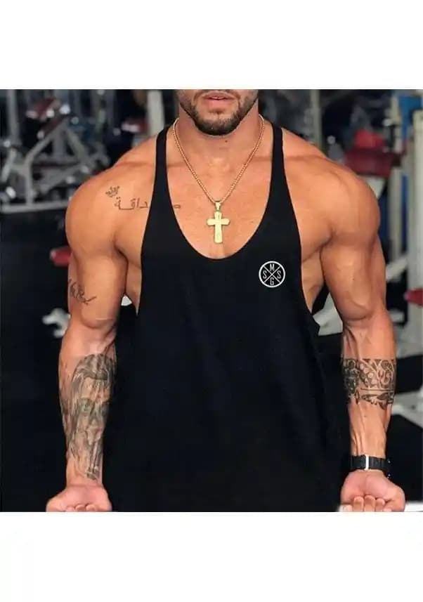 Erkekler İçin Spor Salonu Kıyafetleri: Ter Emicilik, Rahatlık ve Öne Çıkan Markalar