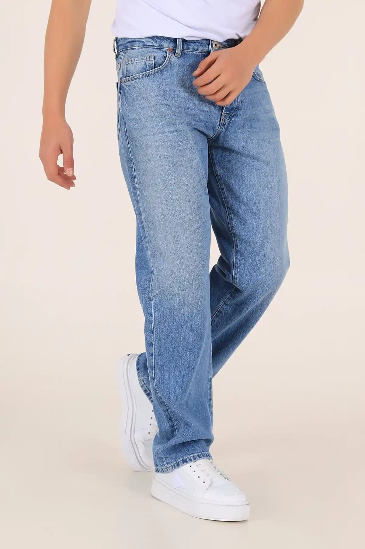 Erkekler İçin Bol Paça Pantolon Modelleri ve Stil İpuçları Güncel Trendler