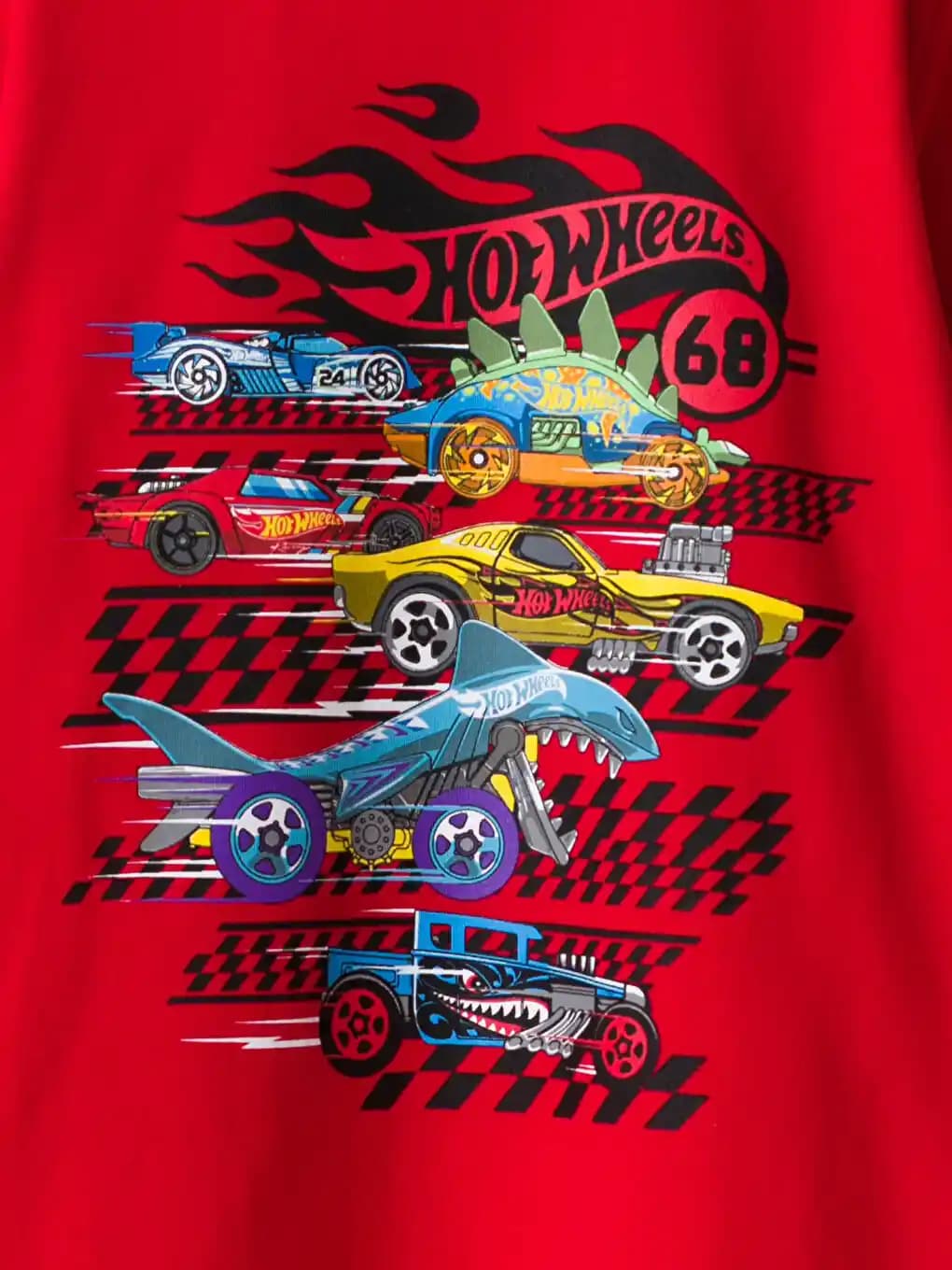 Hot Wheels Tişörtleri: Renkli ve Dinamik Tasarımlarla Gençlerin Moda Tercihi