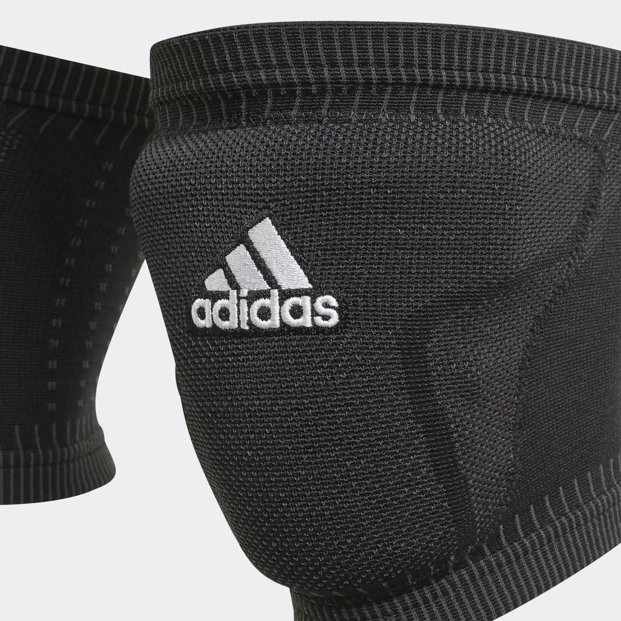 Adidas Dizlikleri ile Performansınızı Artırın ve Şıklığınızı Tamamlayın