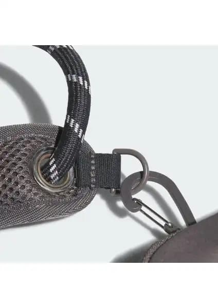 Adidas Küçük Çantalar: Şıklık ve Fonksiyonelliği Bir Arada Sunan Modeller