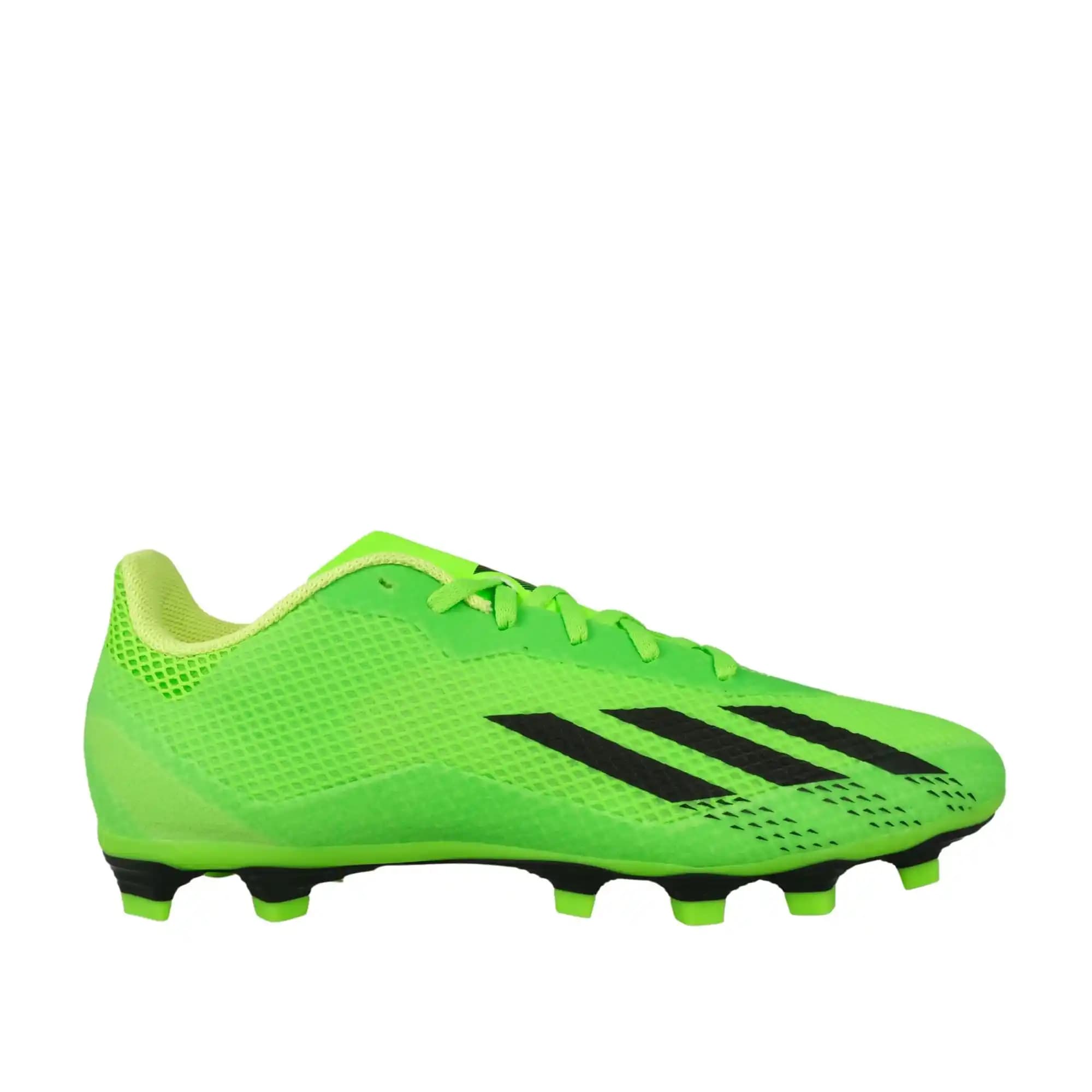 Adidas Yeşil ve Siyah Kramponlar: Performans ve Şıklık İçin En İyi Seçenekler