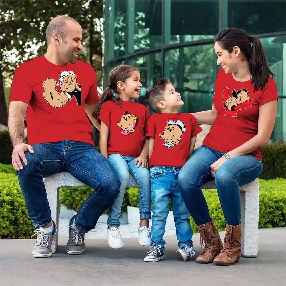 Aile İçin 4'lü Giyim Kombinleri: Şıklık ve Uyumun Mükemmel Dengesi Rehberi