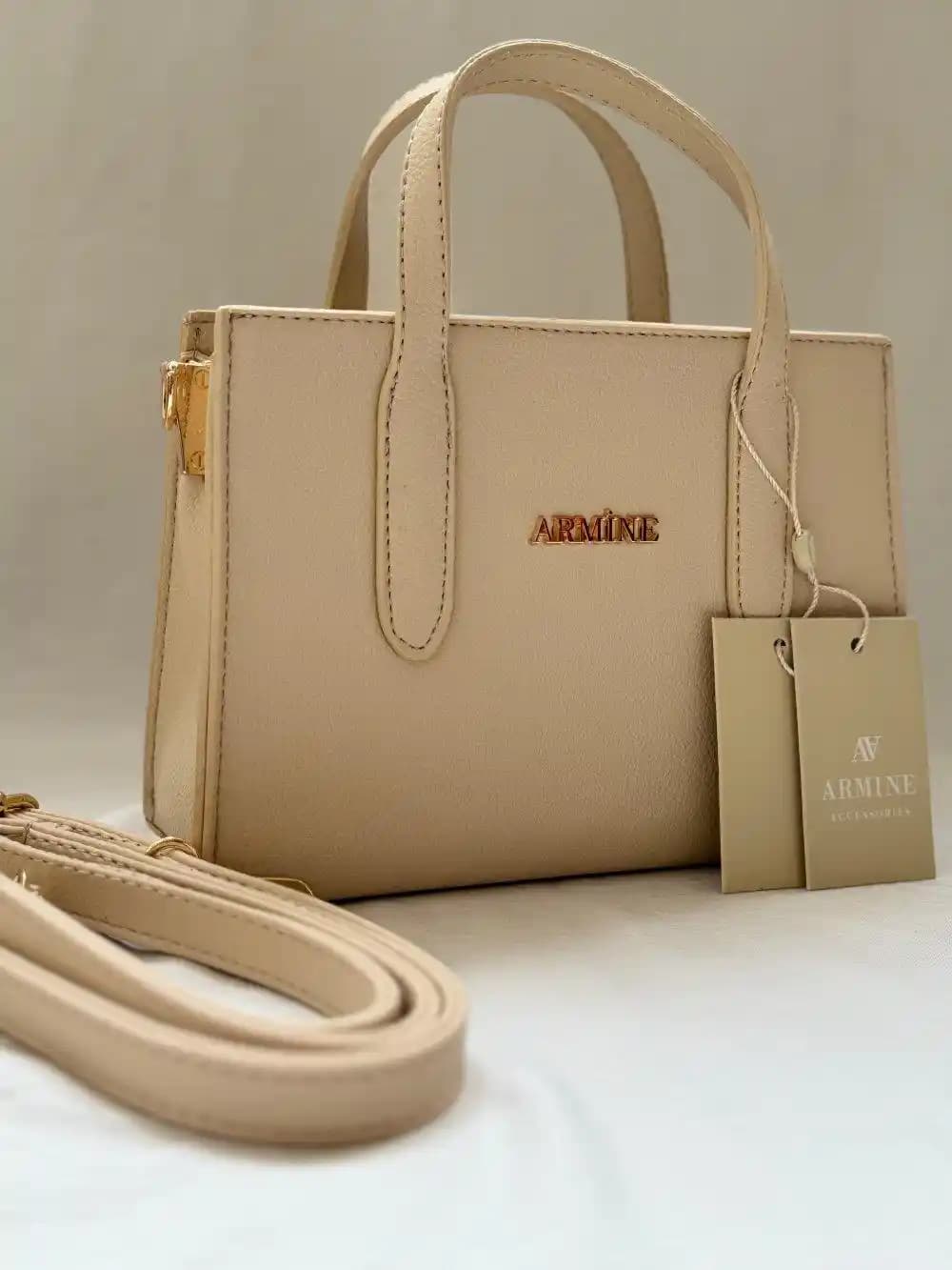 Armine Çanta Modelleri: Şıklık ve Fonksiyonellik Sunan Modern Tasarımlar