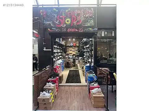 Ayakkabı Dükkanı İçin Yaratıcı ve Profesyonel İsim Seçenekleri Rehberi