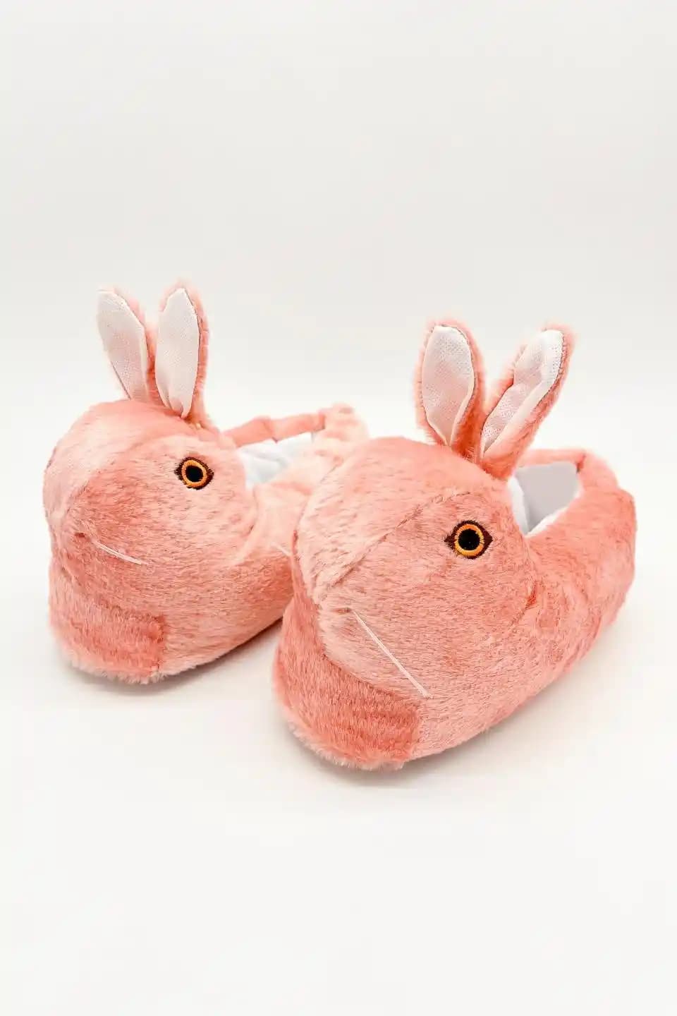 Ayakkabı Şeklinde Panduflar: Konfor ve Şıklığın Güncel Moda Trendleri ve Kullanım Avantajları