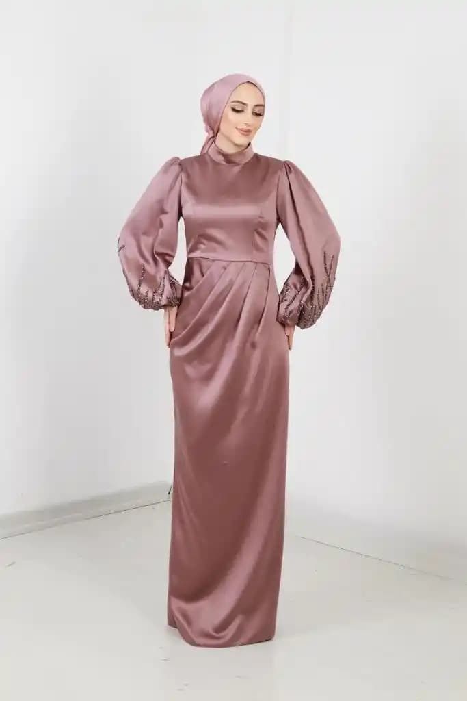 Balon Kol Saten Abiye Modelleri: Zarif ve Modern Tasarımlarla Öne Çıkın