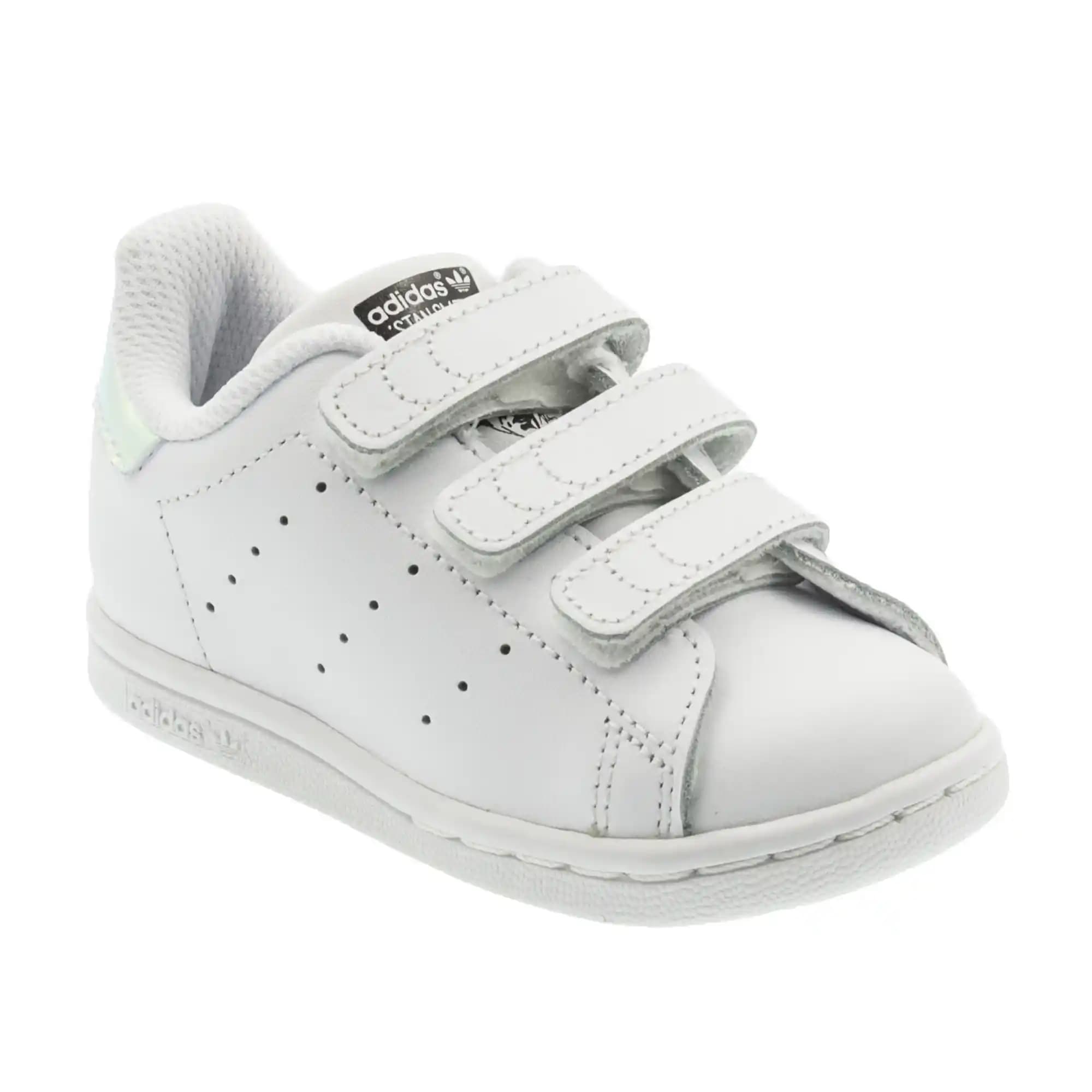Bebek Stan Smith Ayakkabıları: Şıklık ve Konforun Buluştuğu Modern Seçenekler