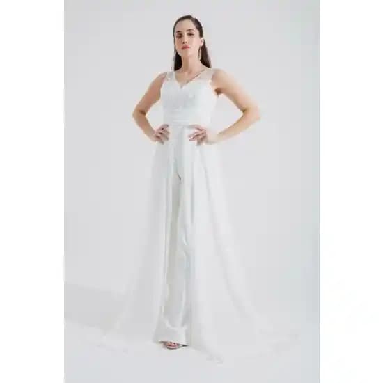 2025'te Beyaz Abiye Tulumla Şıklığınızı Zirveye Taşımanın 5 Sırrı