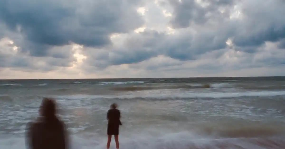 Boncuk İşlemeli Çantalar: Geleneksel Sanat ve Modern Moda Uyumu