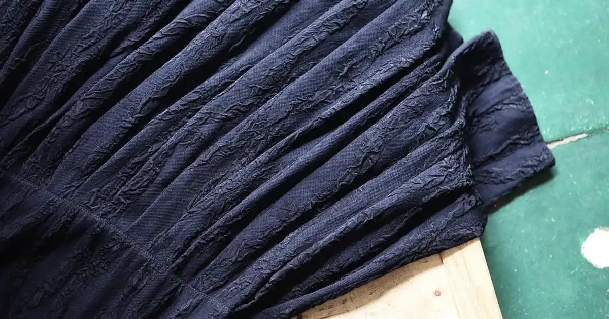 Chino Pantolonlar: Günümüz Giyim Trendlerinde Rahatlık ve Şıklığın Buluşması