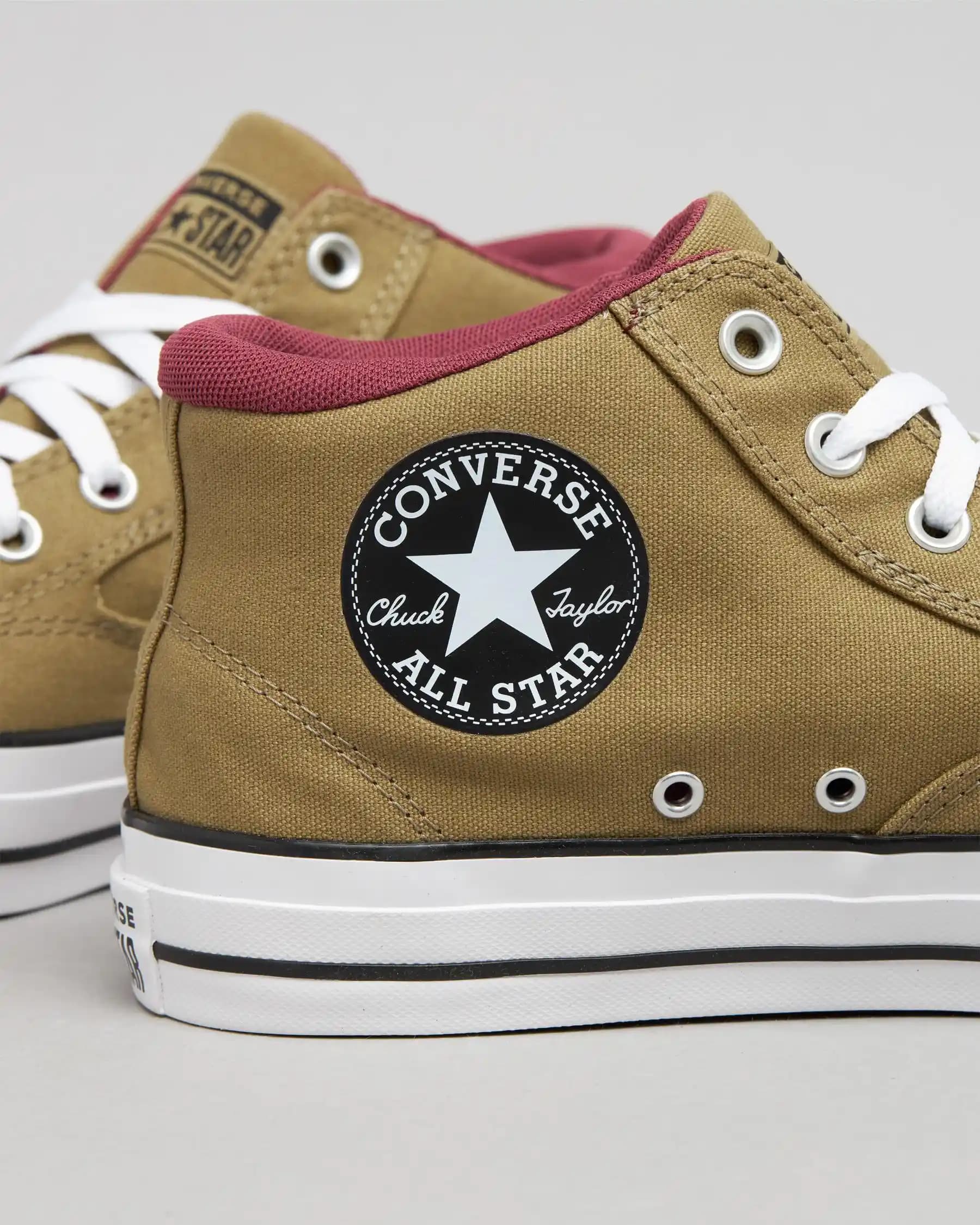 Converse Malden Street Modadaki Yeri ve Stil Önerileri