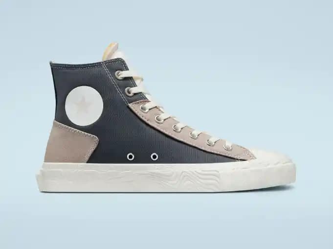 Converse ve Chuck Taylor Farklı Modelleriyle Moda Dünyasında Kendine Özgü Bir Konumda