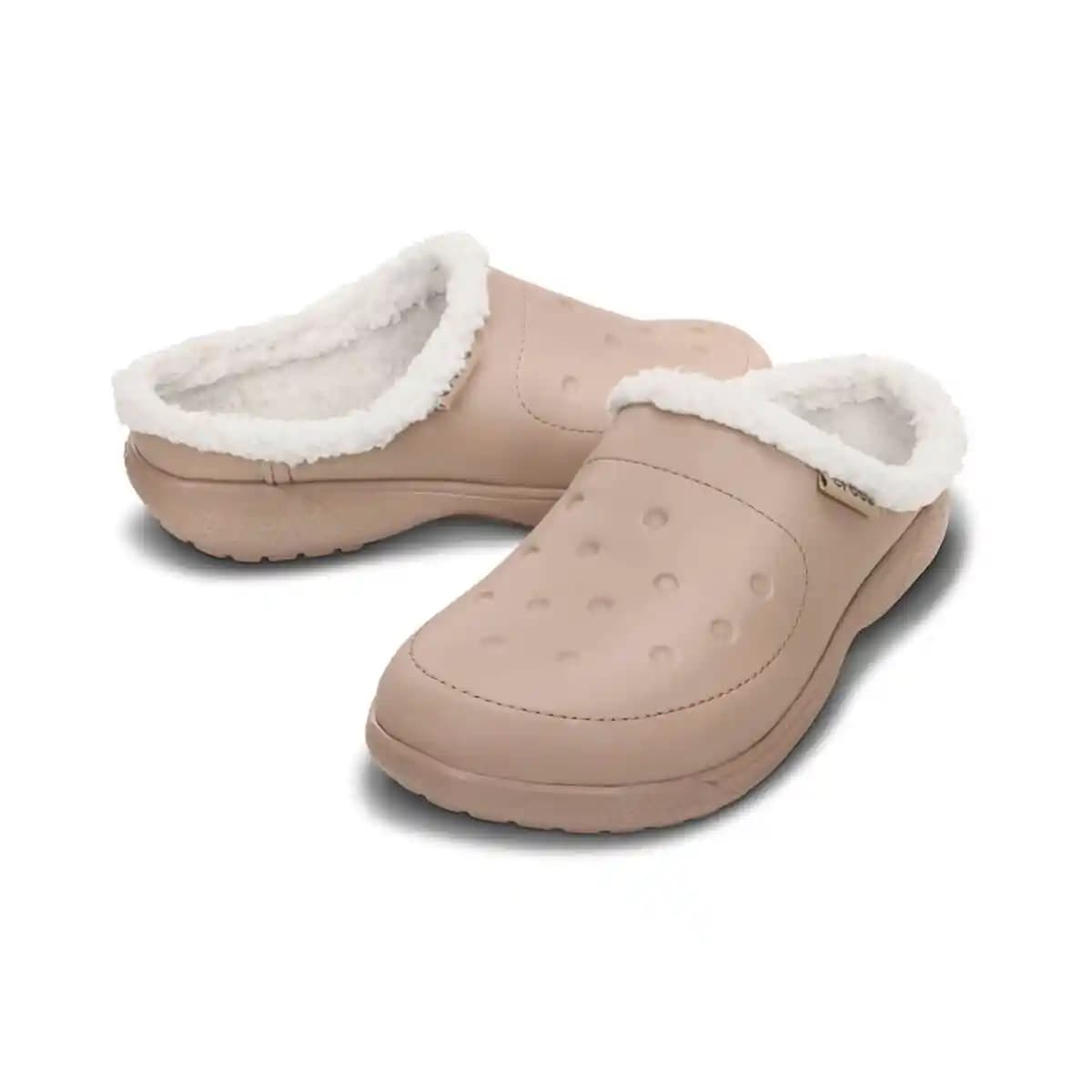 Crocs Ev Terliği: Konfor ve Şıklığın En Güzel Buluşması