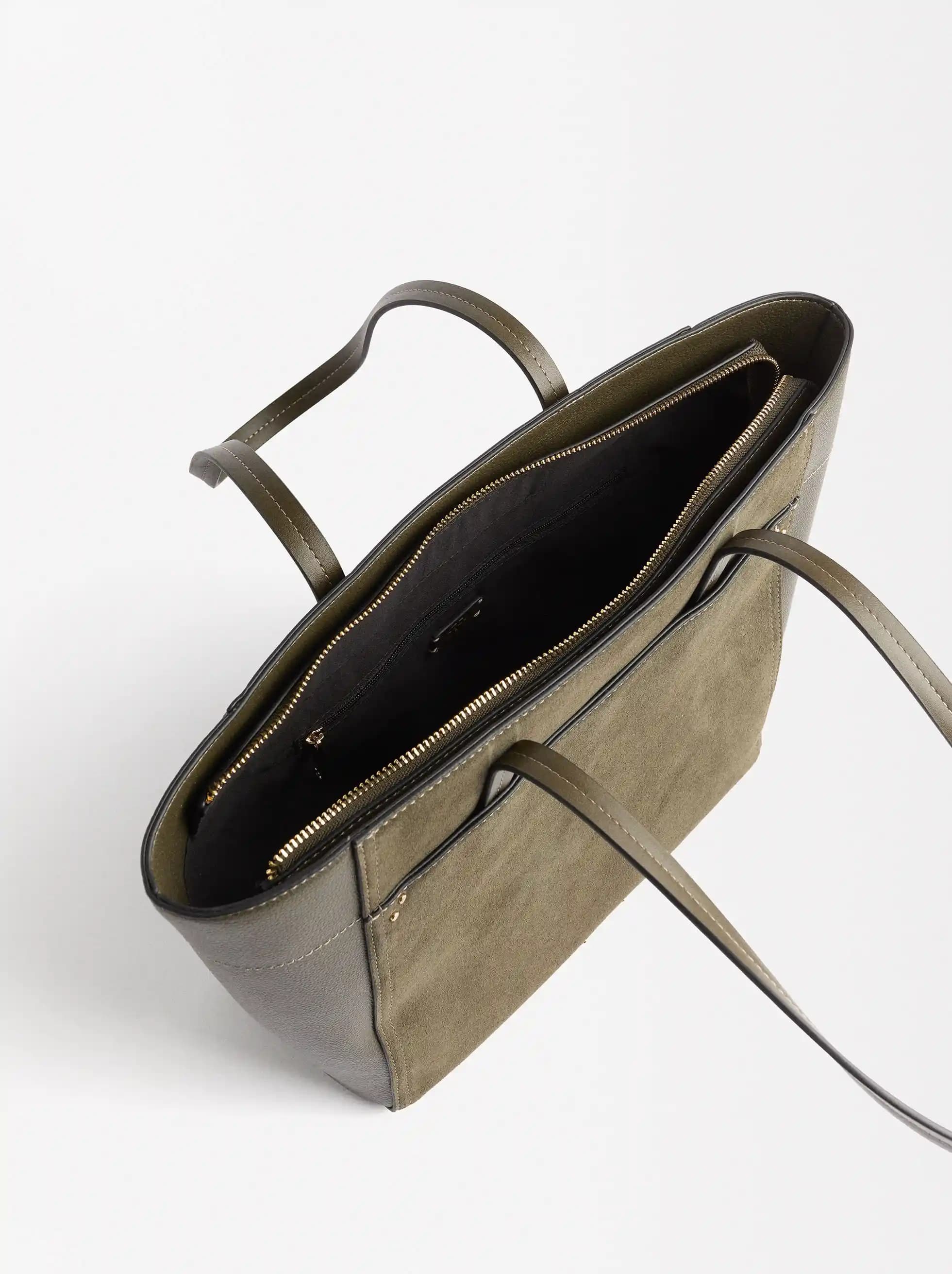 Deri Shopper Çanta Nedir ve Neden Günümüz Modasında Popülerlik Kazanıyor