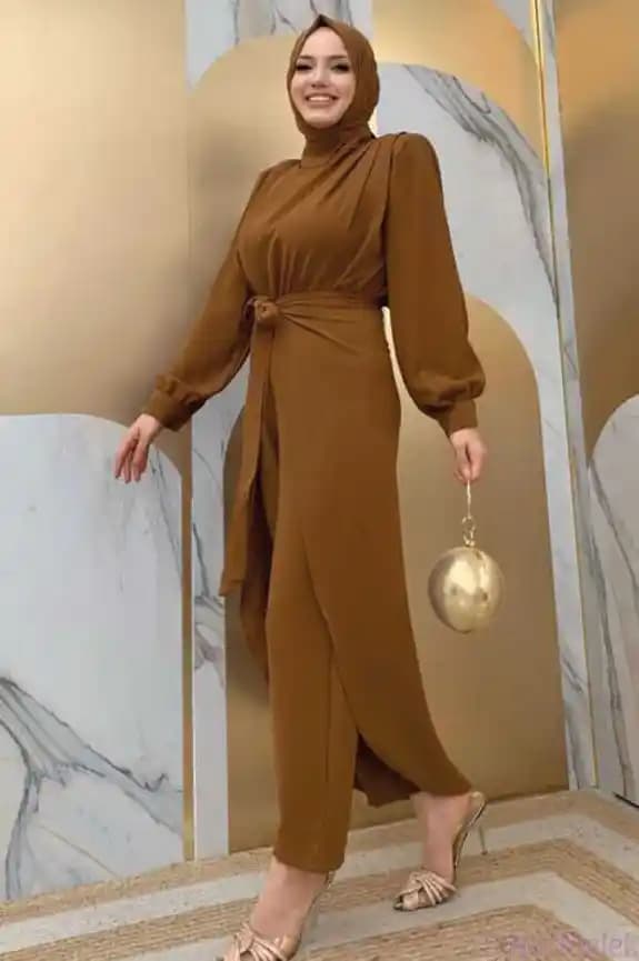 Düğünlük Tulum Seçenekleri ve Trendler: Şıklık ve Rahatlık Bir Arada