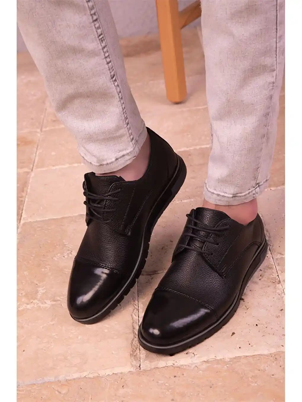 Erkek Klasik Ayakkabılar: Zamansız Şıklık ve Dayanıklılık İçin Uygun Seçenekler