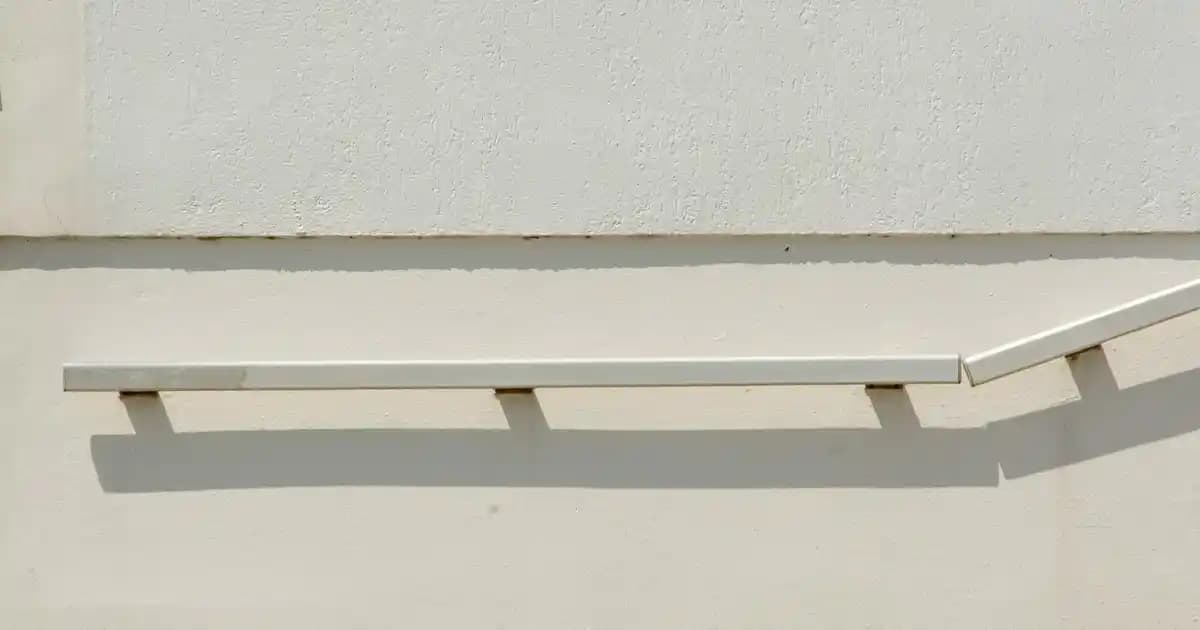 Erkek Kürk Yaka Kabanlar: Şıklık ve Fonksiyonelliğin Modern Buluşması