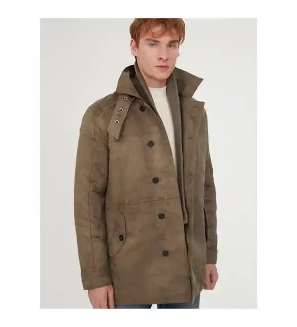 Erkek Nubuk Kabanlar: Şıklık ve Fonksiyonelliği Bir Arada Sunan Kış Giyim Parçası