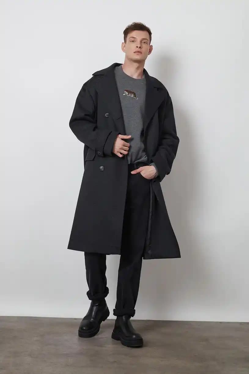 Erkek Oversize Kaban Trendleri ve Stil İpuçları Modern ve Rahat Görünüm İçin