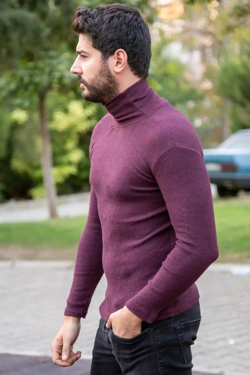Erkekler İçin Boğazlı Badi Modası Günlük ve İş Şıklığında Kullanım Rehberi