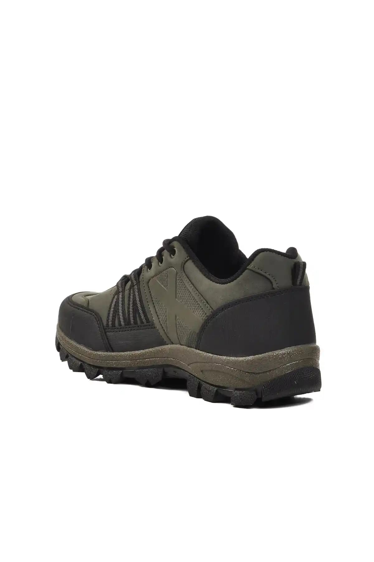 Haki Outdoor Ayakkabılar: Doğal Duruş ve Fonksiyonelliğin Modern Buluşması
