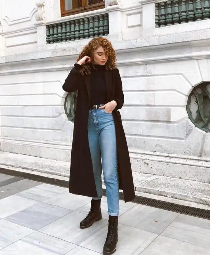 2025'te Kadın Kombinlerinde Şıklığın 7 Sırrı: Tarzınızı Konuşturun