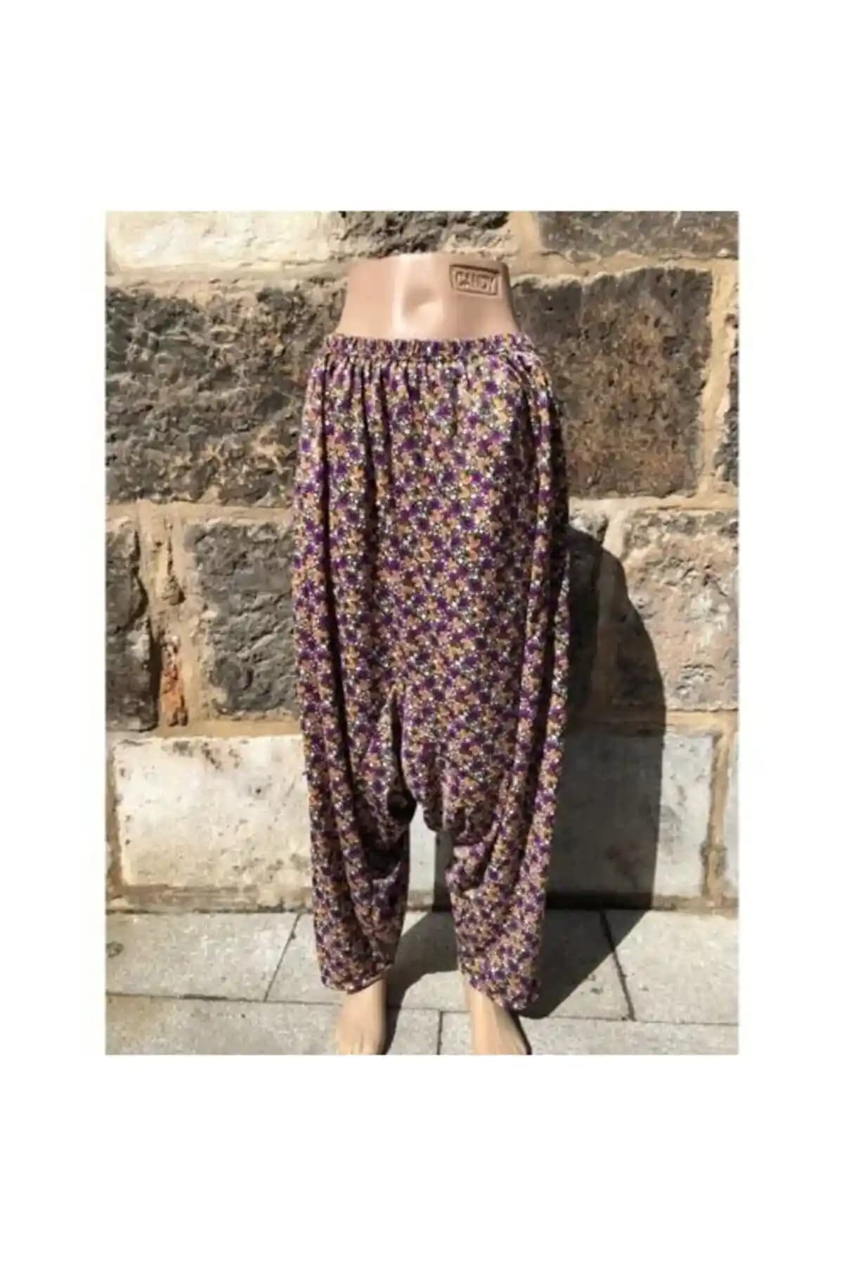 Kadın Şalvar Modelleri ve Trendleri: Gelenekten Moderne Şıklık ve Konfor