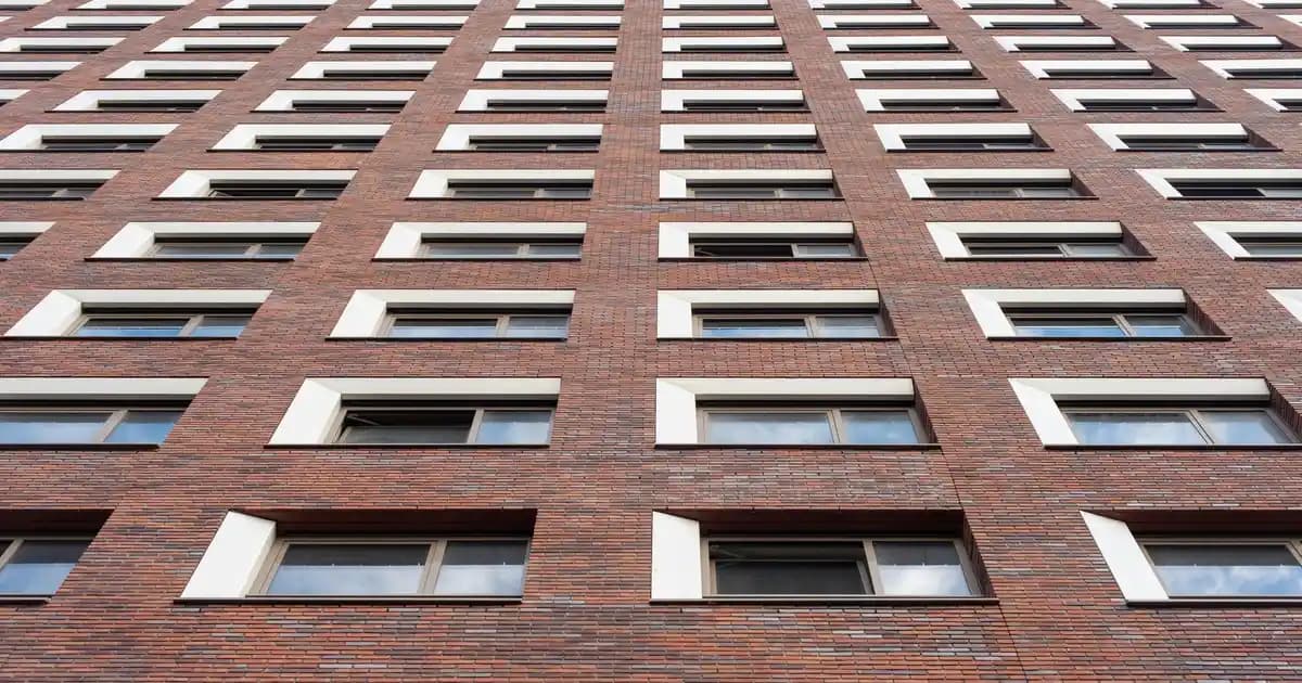 Kız Çocuklar İçin Voleybol Ayakkabısı Seçerken Dikkat Edilmesi Gerekenler