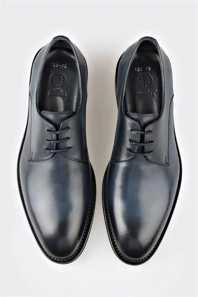 Lacivert Erkek Klasik Ayakkabı: Zamansız Şıklık ve Çok Yönlülük Sunan Seçenekler