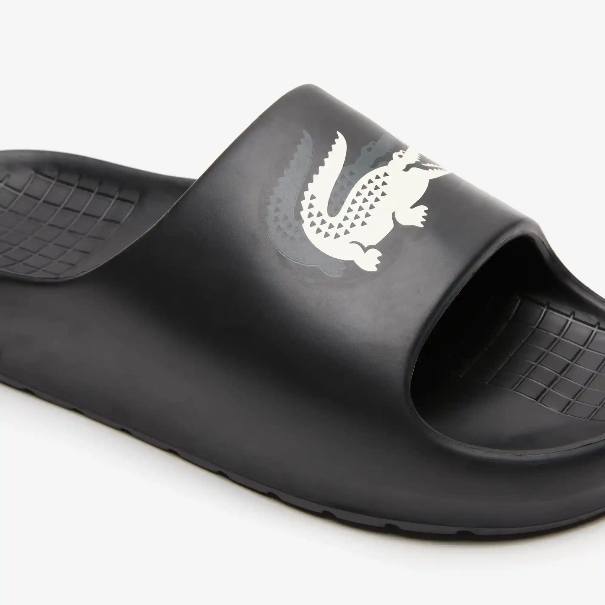 Lacoste Croco Terlik: Modern Tasarımı ve Konforuyla Günlük Kullanım İçin Şık Terlik Seçeneği