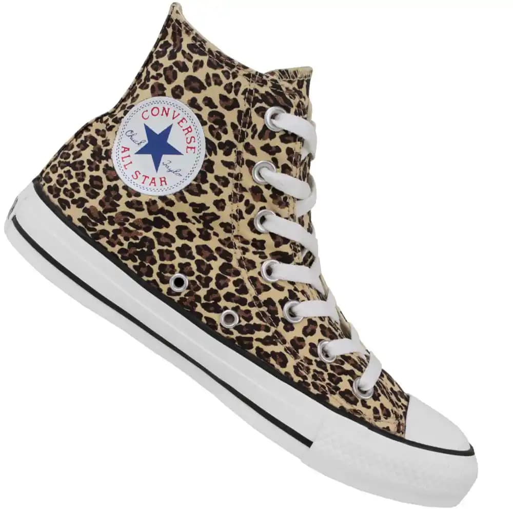 Leopar Desenli Converse ile Şık ve Cesur Tarzlar Yaratmanın Yolları