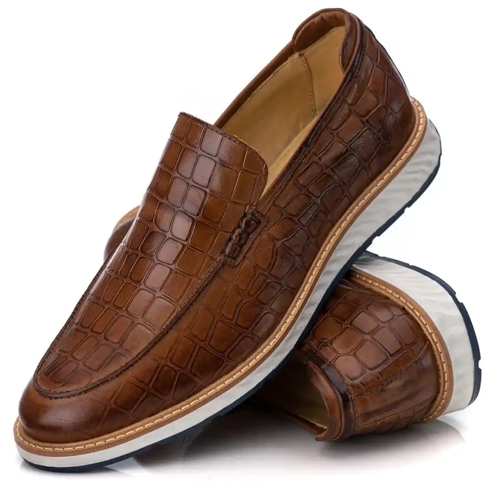 Loafer Ayakkabıları: Rahatlık ve Şıklığın Modern Buluşması